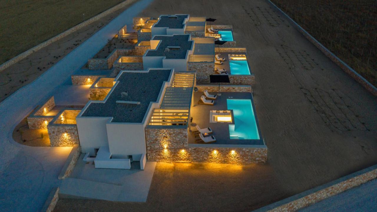 T7 Luxury Villas Paros Buitenkant foto