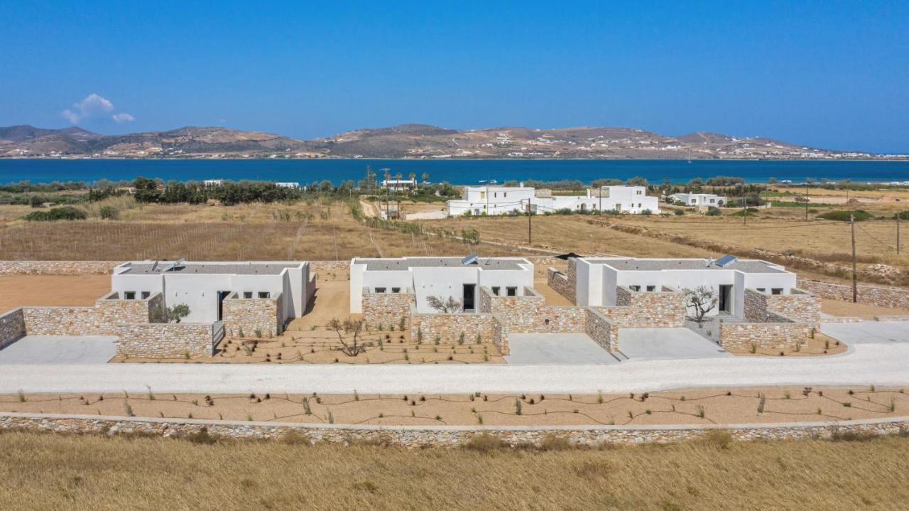 T7 Luxury Villas Paros Buitenkant foto