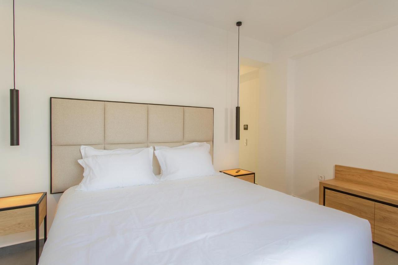 T7 Luxury Villas Paros Buitenkant foto