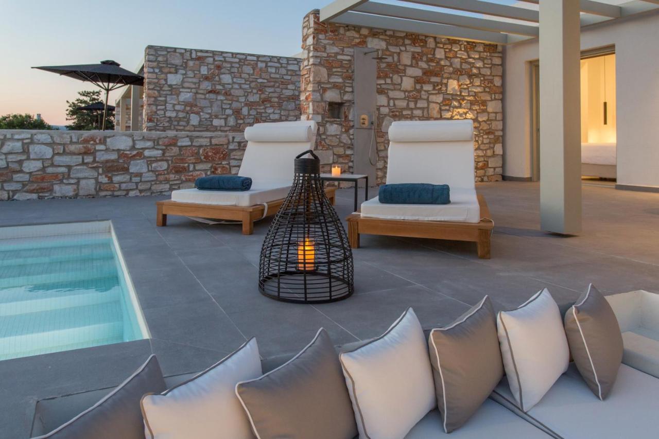 T7 Luxury Villas Paros Buitenkant foto