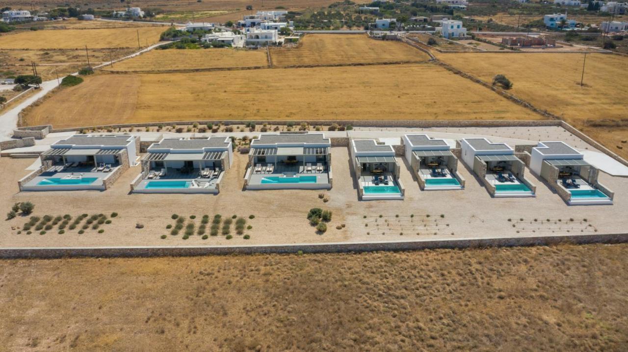 T7 Luxury Villas Paros Buitenkant foto