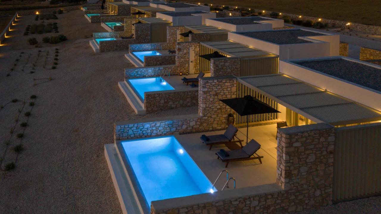 T7 Luxury Villas Paros Buitenkant foto