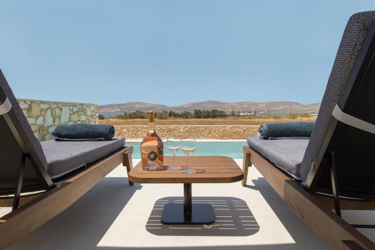 T7 Luxury Villas Paros Buitenkant foto